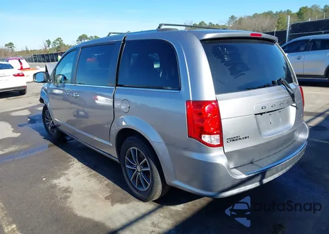 2018 Dodge Grand Caravan Sxt z USA, uszkodzony, nr VIN 2C4RDGCGXJR192323